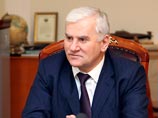 Экс-мэр Махачкалы объявил, что убить себя не пытался - у него и так "болит все, кроме языка и руки" Экс-мэр Махачкалы объявил, что убить себя не пытался - у него и так "болит все, кроме языка и руки"