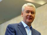 Навальный подал документы в избирком для выдвижения кандидатом в мэры Москвы Навальный подал документы в избирком для выдвижения кандидатом в мэры Москвы