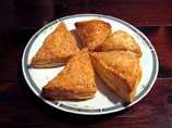 Израильские раввины определили кошерную форму пирожков-бурекасов