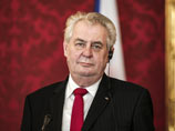 Президент Чехии Милош Земан считает, что правительство Петра Нечаса должно уйти в отставку после громкого коррупционного скандала, связанного с ближайшими сотрудниками премьер-министра