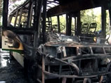 В Пакистане взорвали автобус со студентками, а потом больницу, куда доставили выживших В Пакистане взорвали автобус со студентками, а потом больницу, куда доставили выживших