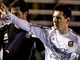 Налоговая служба Испании намерена расследовать финансовую деятельность форварда местного футбольного клуба "Барселона" Лионеля Месси вплоть до минувшего года, сообщает Football Espana