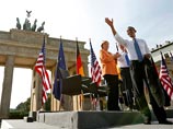 После переговоров с канцлером Германии Ангелой Меркель в Берлине президент США вышел к Бранденбургским воротам, чтобы произнести речь, в которой, как и ожидалось, предложил России сократить ядерные арсеналы еще на треть