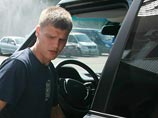 Переходящего в "Анжи" Денисова упрекнули в любви к деньгам Переходящего в "Анжи" Денисова упрекнули в любви к деньгам