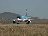 Sukhoi SuperJet в течение срока его эксплуатации не налетал нам тех самых 10 часов в сутки, поэтому с точки зрения финансовой модели у нас конечно к нему есть претензии", - сказал он