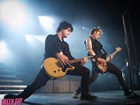 Рокеры Green Day впервые приехали с концертами в Россию Рокеры Green Day впервые приехали с концертами в Россию