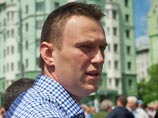 Полиция борется с "группой Навального", охотясь на соратников блоггера и награждая за "антипропаганду" Полиция борется с "группой Навального", охотясь на соратников блоггера и награждая за "антипропаганду"