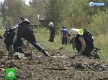 Тем временем военные, саперы и сотрудники спасательного центра "Лидер" завершают обследование зоны ЧС около полигона под Чапаевском на предмет поиска неразорвавшихся снарядов
