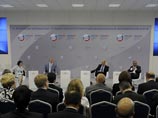 Форум в Петербурге никак не может убедить инвесторов в процветании России: "Утешайтесь нефтяной сделкой с Китаем"
