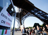 Эйфелева башня бастует второй день, главный символ Франции простаивает без туристов