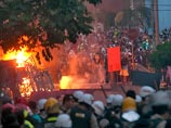 Бразильских манифестантов отогнали от парламента и стадиона, где проходил матч Кубка конфедераций, слезоточивым газом
