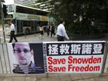 30-летний Сноуден, бывший сотрудник ЦРУ и Агентства национальной безопасности, находится в "Шереметьево" с воскресенья, 23 июня, когда прилетел из Гонконга с намерением пересесть на самолет на Кубу