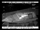 19 апреля 2013 года, пока Джохар Царнаев прятался от полиции в вытащенном на сушу катере на заднем дворе одного из домов в Уотертауне, Массачусетс, он оставил послание на внутренней стенке и перекладине лодки