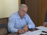 В том числе обыскали и кабинет главы Троицкого городского округа Виктора Щекотова, из него, как и из других помещений, изъяли документы