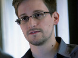 Отец похвалил Сноудена: тот "поднимает американский народ на противодействие растущей угрозе тирании"