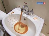 По словам Дмитрия Тепина, основной проблемой является ненадлежащее качество водопроводной воды. Она мутная и имеет ржавый оттенок. Кроме того жители пояснили, что питьевую воду в село подают не круглосуточно, а только утром и вечером По словам Дмитрия Тепина, основной проблемой является ненадлежащее качество водопроводной воды. Она мутная и имеет ржавый оттенок. Кроме того жители пояснили, что питьевую воду в село подают не круглосуточно, а только утром и вечером