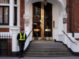 Правительство Эквадора попросит помощи у властей Великобритании в расследовании инцидента с обнаружением "жучка" в кабинете посла этой страны в Лондоне