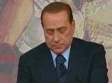 Роман закончился в 2007 году, когда Берлускони вернулся в Милан после операции в США. "Сильвио мне сказал, что он уже не может в полной мере быть для меня любимым мужчиной. Он сказал: "Раечка, я слишком стар для тебя. Тебе нужен другой!" - вспоминает Скор