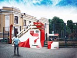 В Московском зоопарке обвалился помост для кормления животных, пострадали 13 человек В Московском зоопарке обвалился помост для кормления животных, пострадали 13 человек
