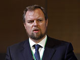 Дмитрий Ананьев, который стал самым богатым сенатором за 2012 год (его доход составил почти 700 млн рублей), принял решение досрочно сложить с себя полномочия Дмитрий Ананьев, который стал самым богатым сенатором за 2012 год (его доход составил почти 700 млн рублей), принял решение досрочно сложить с себя полномочия