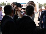 Охрана свердловского губернатора грубо вытолкала журналиста Znak.com с выставки "Иннопром". Редакция обращается в СКР