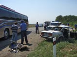 Автобус с детьми столкнулся с тремя автомобилями в Ростовской области, есть жертвы