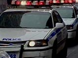 Бостонская полиция арестовала мужчину около дома госсекретаря США Джона Керри. Неизвестный человек пытался сделать фотографии дома влиятельного чиновника. Охрана вызвала полицию, которая нашла у мужчины пневматическое ружье и початую бутылку Бостонская полиция арестовала мужчину около дома госсекретаря США Джона Керри. Неизвестный человек пытался сделать фотографии дома влиятельного чиновника. Охрана вызвала полицию, которая нашла у мужчины пневматическое ружье и початую бутылку