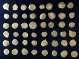 У побережья американского штата Флорида кладоискатели обнаружили 48 золотых монет, стоимостью около 250 тысяч долларов