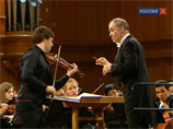 Американский Национальный молодежный оркестр выступил в Москве с Гергиевым и скрипачом Джошуа Беллом