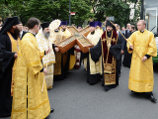 Встретить крест Андрея Первозванного в подмосковном Дмитрове вышли несколько тысяч человек