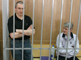 Экс-глава СПЧ при Путине и Медведеве побывала на допросе в СКР: "В Кремле правая рука не знает, что делает левая" Экс-глава СПЧ при Путине и Медведеве побывала на допросе в СКР: "В Кремле правая рука не знает, что делает левая"