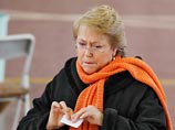 Согласно опросам общественного мнения, фаворитом является бывший президент Чили Мишель Бачелет, представляющая социал-демократическую оппозицию