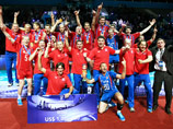 Сборная России выиграла волейбольную Мировую лигу, победив в финале команду Бразилии со счетом 3:0 (25:23, 25:19, 25:19). Для сборной России данный триумф в Мировой лиге стал третьим. Ранее наши волейболисты становились лучшими в 2002 и 2011 годах