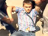 Украинский суд приговорил 21-летнего юношу, размазавшего яйцо о президента Польши, к году условно Украинский суд приговорил 21-летнего юношу, размазавшего яйцо о президента Польши, к году условно