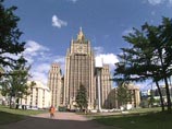 В МИДе удивились заявлению из Вашингтона, будто в истории сотрудничества США и России есть "множество прецедентов", позволяющих выдать разоблачителя американских спецслужб Эдварда Сноудена В МИДе удивились заявлению из Вашингтона, будто в истории сотрудничества США и России есть "множество прецедентов", позволяющих выдать разоблачителя американских спецслужб Эдварда Сноудена