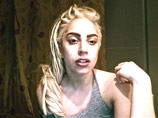 Lady Gaga после полностью голой фотосессии "порадовала" фанатов снимками без макияжа