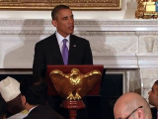 Барак Обама поужинал в Белом доме вместе с мусульманами (ВИДЕО)