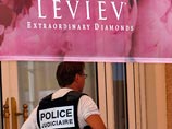 Похищенные в Каннах драгоценности стоят больше 100 миллионов евро Похищенные в Каннах драгоценности стоят больше 100 миллионов евро
