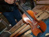 Скрипка Страдивари, украденная три года назад у известной скрипачки, нашлась в целости и сохранности