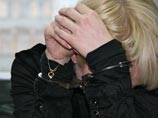 В Тюменской области женщина, ошпарившая веко стажера полиции, приговорена к четырем годам условно В Тюменской области женщина, ошпарившая веко стажера полиции, приговорена к четырем годам условно