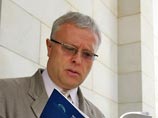 В сообщении МВД наконец официально признали, что Полонский - в Израиле, где его одним из первых нашел миллиардер Александр Лебедев, осужденный за избиение экстравагантного бизнесмена в телестудии В сообщении МВД наконец официально признали, что Полонский - в Израиле, где его одним из первых нашел миллиардер Александр Лебедев, осужденный за избиение экстравагантного бизнесмена в телестудии