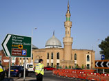 Украинец, подозреваемый во взрывах около британских мечетей, арестован по решению суда