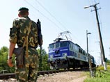Через белорусско-польскую границу еженедельно переправляется "одна чеченская деревня", а каждый месяц - "небольшой городок", большинство затем в нарушение закона пытается пробраться в Германию и получить там убежище Через белорусско-польскую границу еженедельно переправляется "одна чеченская деревня", а каждый месяц - "небольшой городок", большинство затем в нарушение закона пытается пробраться в Германию и получить там убежище