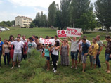 Группа Bloodhoung Gang удостоилась особого приема в аэропорту Анапы, через который покидала Россию Группа Bloodhoung Gang удостоилась особого приема в аэропорту Анапы, через который покидала Россию