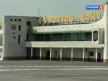 Пассажирский Airbus, прилетевший из "Домодедово", сбил два фонаря взлетно-посадочной полосы при посадке в Ростове-на-Дону Пассажирский Airbus, прилетевший из "Домодедово", сбил два фонаря взлетно-посадочной полосы при посадке в Ростове-на-Дону
