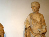 Американский турист нечаянно отломил палец статуе в музее Флоренции