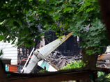 Легкомоторный самолет в пятницу рухнул на жилые дома в Нью-Хейвен. Крушение привело к возгоранию двух жилых домов.
