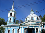 На звонницы восстанавливаемой петербургской церкви подняли колокола