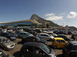 Правительство Великобритании рассматривает возможность судебного иска против Испании по поводу введения дополнительных проверок границы в Гибралтаре