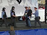 Соратник Удальцова попросил убежища за границей: "Я не сумасшедший" Соратник Удальцова попросил убежища за границей: "Я не сумасшедший"